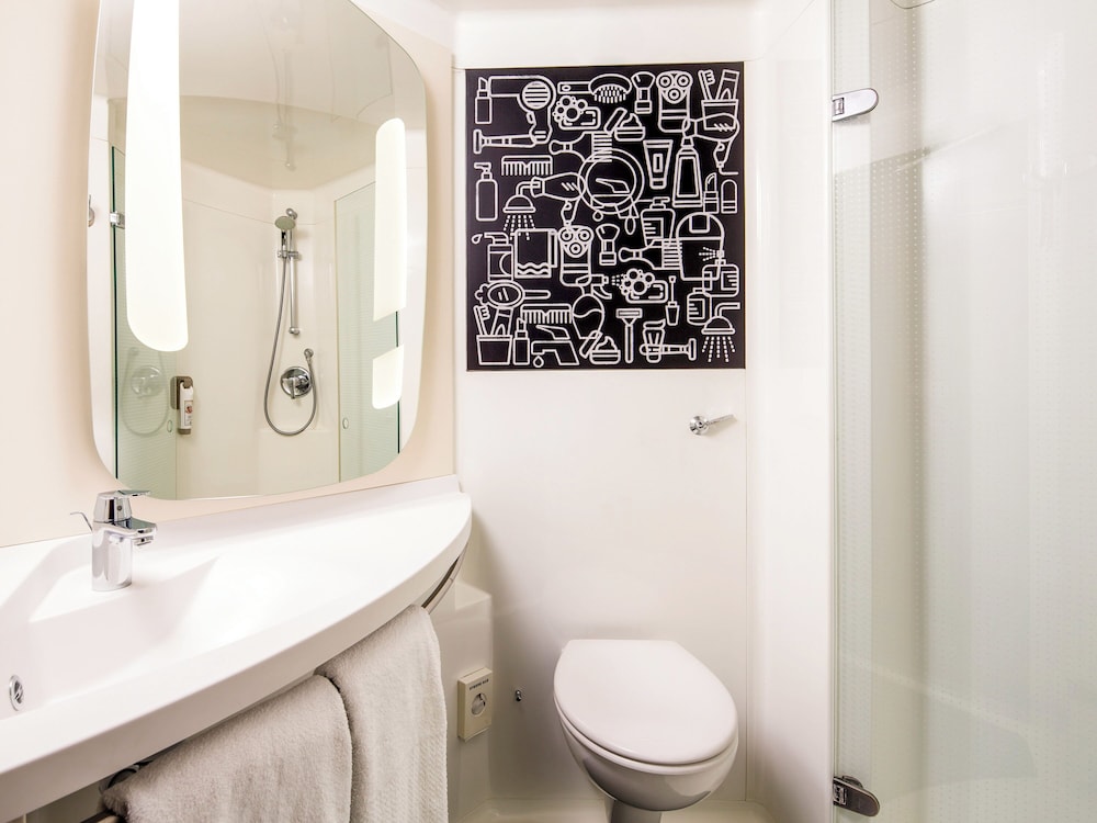 Habitación estándar doble, 1 cama doble del hotel ibis Londres Elstre Borehamwood. Foto 8