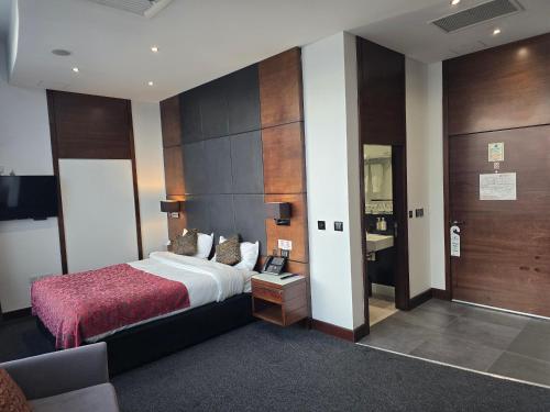 Habitación Doble Deluxe Premium del hotel Rafayel. Foto 2