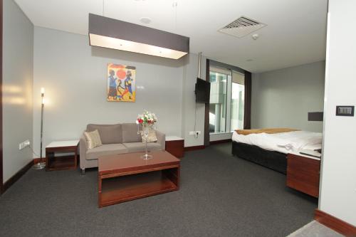 Suite Junior del hotel Rafayel. Foto 6