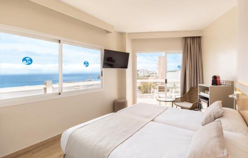 Habitación Doble Premium Panorámica con vistas al mar - 2 camas del hotel Samos