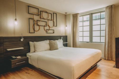 Alojamiento Premium - Cama extragrande - Adaptado para personas con movilidad reducida del hotel Berkeley Shore. Foto 1