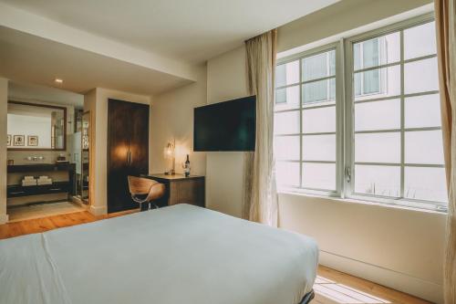 Habitación Premium - Cama extragrande del hotel Berkeley Shore