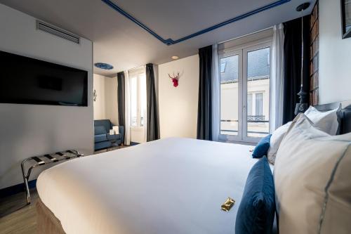 Suite Junior del hotel Mademoiselle. Foto 3