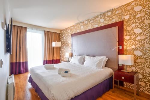 Estudio con acceso al spa del hotel Clarion Paris CDG Airport. Foto 4