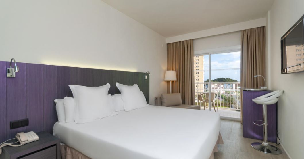 Habitación doble Vista Piscina Comunicada del hotel Sol Guadalupe. Foto 4