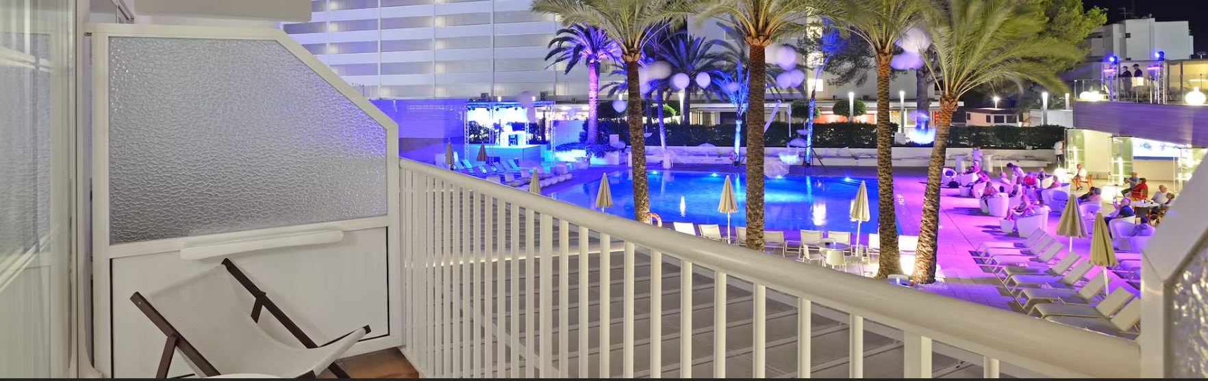 Doble Party con Solarium del hotel Sol House The Studio - Calviá Beach- Adults Only. Foto 1