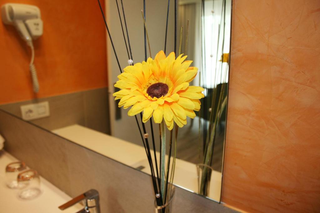 Habitación doble Superior del hotel Valentin Somni & Suite. Foto 1