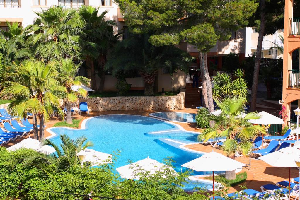 Habitación individual del hotel Valentin Somni & Suite. Foto 1