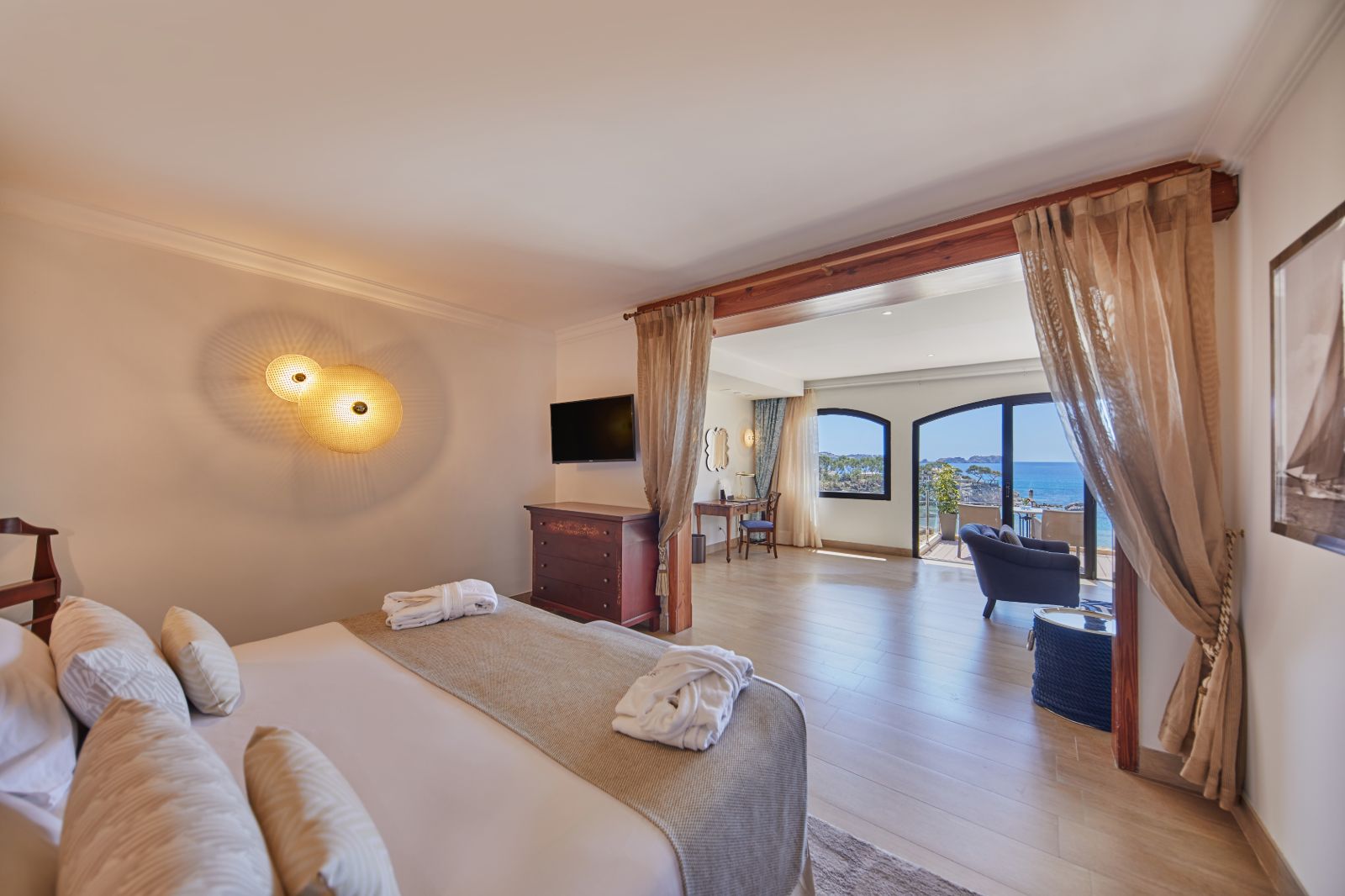 Suite Presidencial Vista Mar Frontal Preferred Club del hotel Secrets Mallorca Villamil Resort and Spa - Adults Only