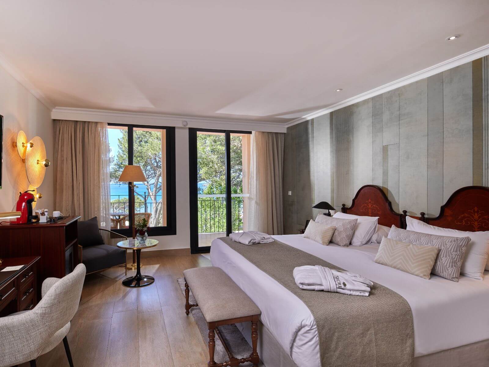 Doble Deluxe Vista Mar Frontal del hotel Secrets Mallorca Villamil Resort and Spa - Adults Only