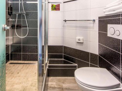 Habitación Doble Estándar del hotel Ibis Styles Strasbourg Centre Gare. Foto 4