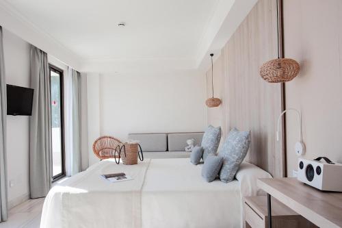Habitación Deluxe del hotel Ona Palmira Paguera. Foto 10