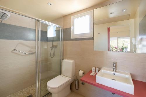Habitación Doble del hotel Fergus Club Europa. Foto 4