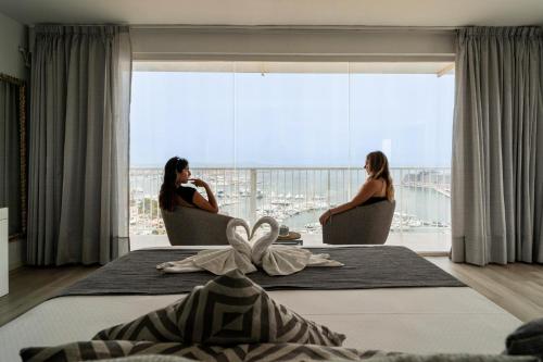 Suite Junior con vistas al mar del hotel Amic Horizonte