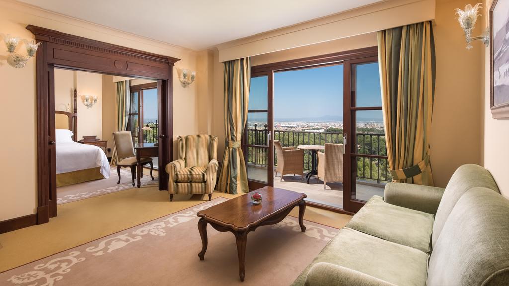Suite Deluxe del hotel Castillo Son Vida, A Luxury Collection , Mallorca - Adults Only