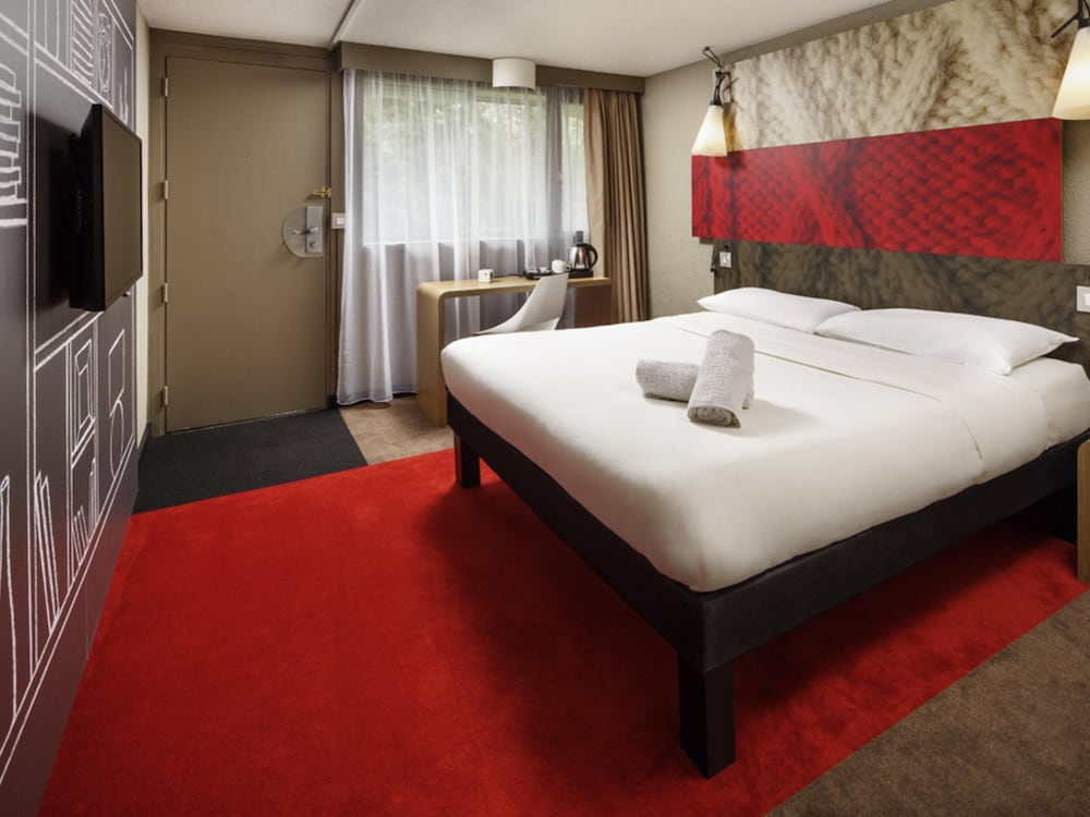 Habitación doble con 1 cama doble del hotel Ibis Coventry South. Foto 5
