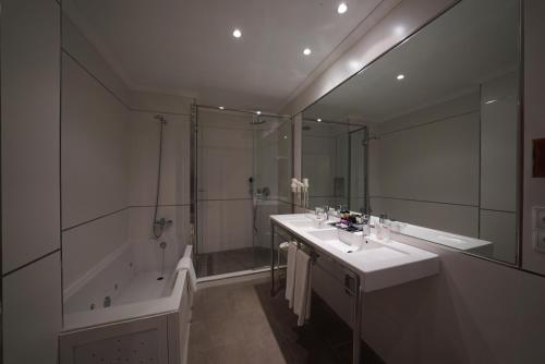 Habitación Triple del hotel Artmadams. Foto 7