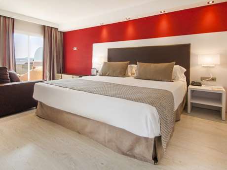 Junior suite Vista Mar Piscina Privada del hotel Catalonia Majorica. Foto 2