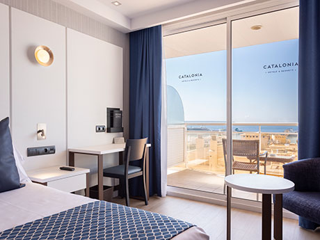 Habitación doble Vista Mar del hotel Catalonia Majorica. Foto 1