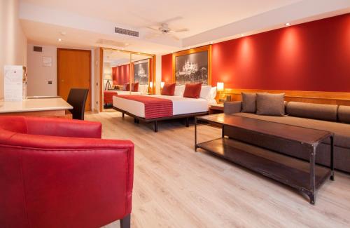 Habitación Triple del hotel Catalonia Majorica. Foto 6