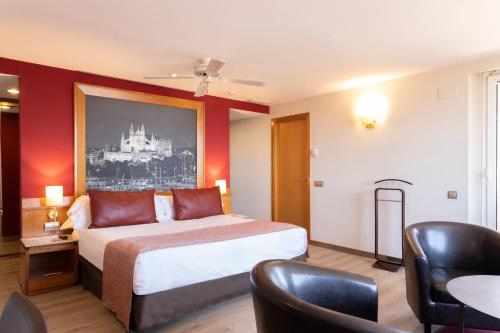 Suite Junior con terraza del hotel Catalonia Majorica. Foto 8