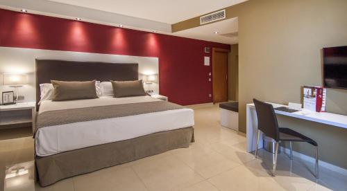 Habitación Familiar del hotel Catalonia Majorica. Foto 5