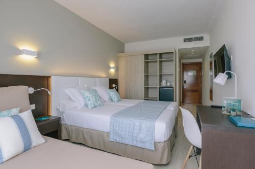 Habitación Doble del hotel ILUNION Palmanova Mallorca