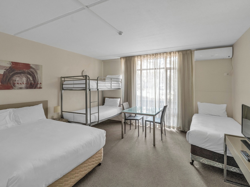 Habitación Familiar Grande del hotel Ibis Styles Canberra Tall Trees