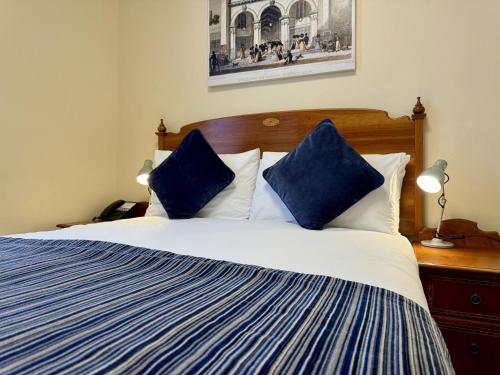 Habitación Doble Estándar del hotel The Windermere , London. Foto 1