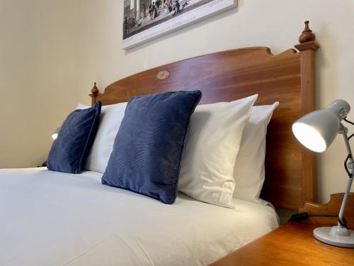 Habitación Doble Estándar del hotel The Windermere , London. Foto 4