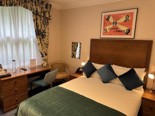 Habitación Doble Estándar del hotel The Windermere , London. Foto 8