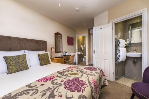Habitación Doble Estándar del hotel The Windermere , London. Foto 10