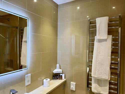 Habitación Doble Superior - 2 camas del hotel The Windermere , London. Foto 12