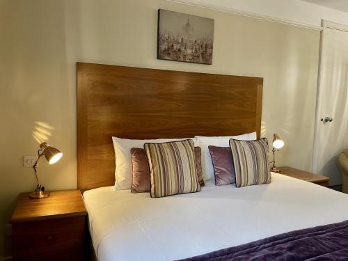 Habitación Doble Deluxe del hotel The Windermere , London. Foto 5