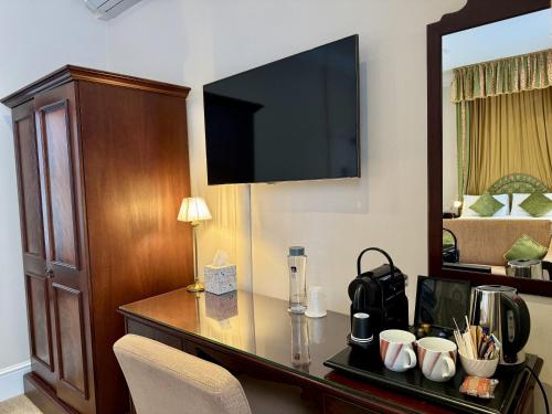 Habitación Doble Deluxe del hotel The Windermere , London. Foto 16