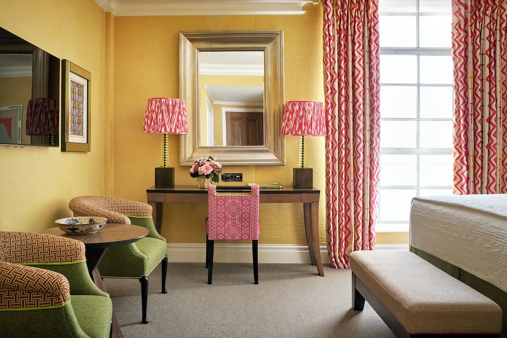 Habitación superior del hotel The Soho Hotel, Firmdale Hotels. Foto 1