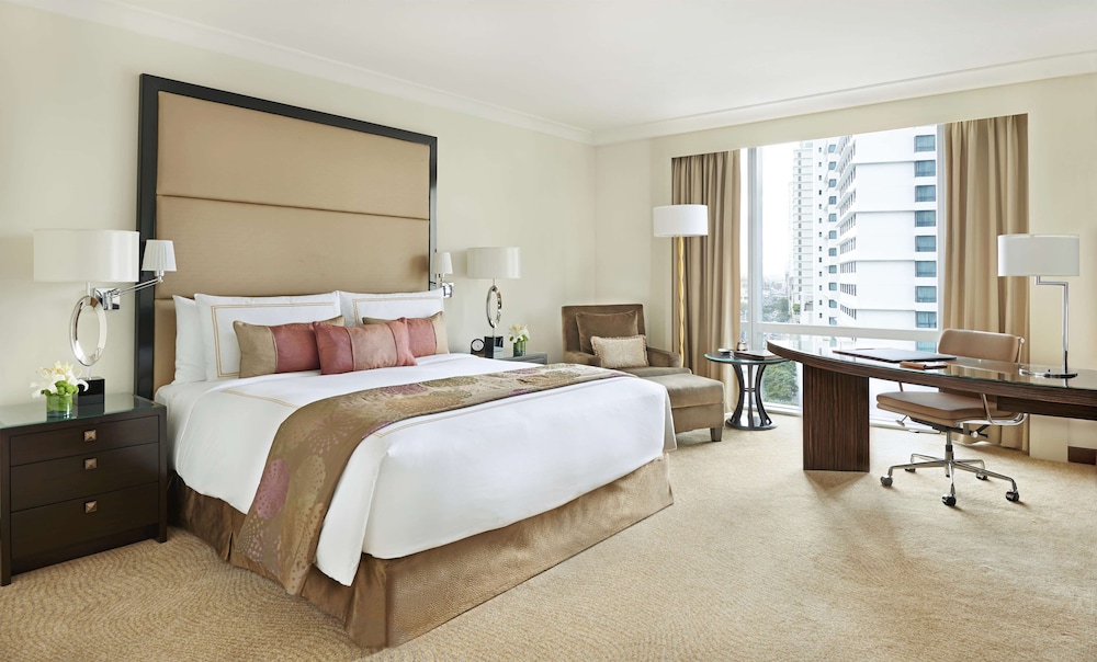 Habitación Fairmont Gold con cama King del hotel Fairmont Makati