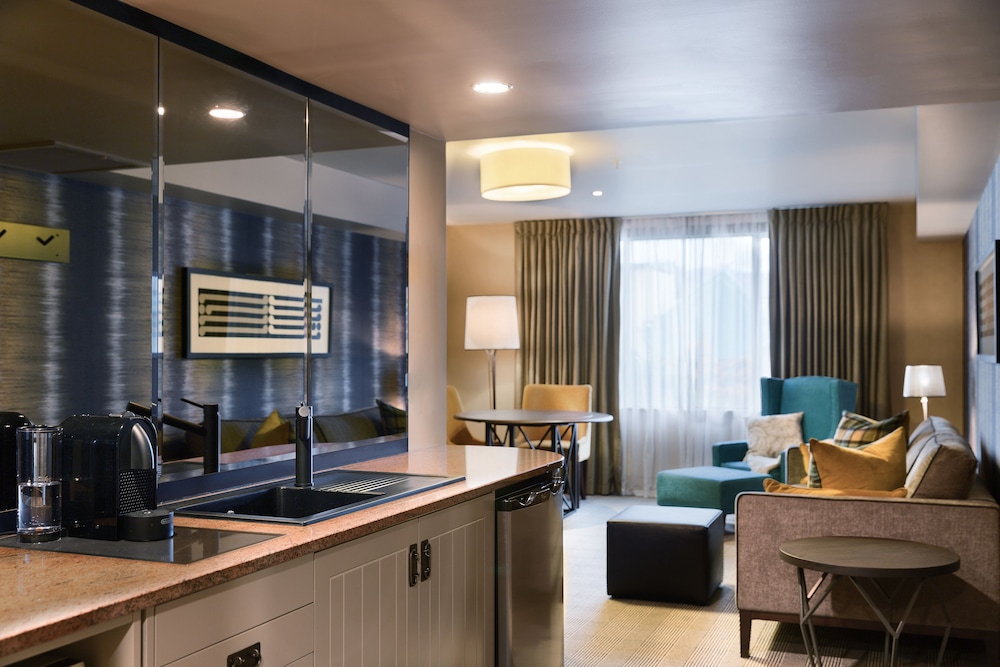 Suite Alpina, Vistas al Jardín del hotel St Moritz, Queenstown - Mgallery. Foto 1