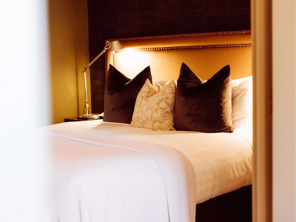 Suite Alpina, Vistas al Jardín del hotel St Moritz, Queenstown - Mgallery. Foto 6