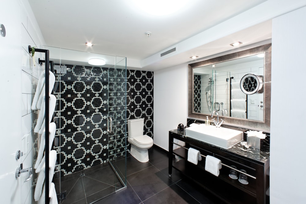 Suite Alpina, Vistas al Lago con Balcón del hotel St Moritz, Queenstown - Mgallery. Foto 12