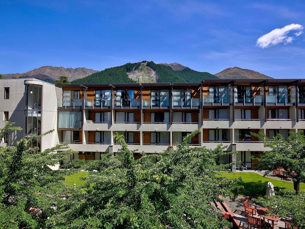 Habitación Estándar con Una Cama King del hotel Novotel Queenstown Lakeside. Foto 9