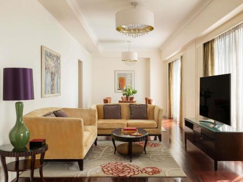 Residencia Deluxe de 3 Dormitorios del hotel Raffles Makati. Foto 1