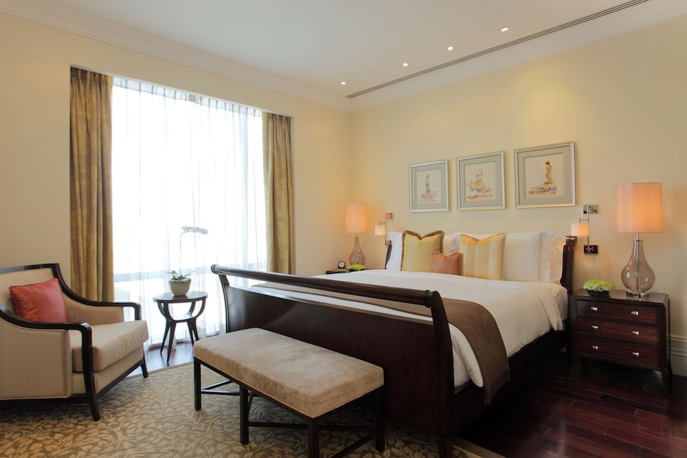 Suite Legacy del hotel Raffles Makati. Foto 2