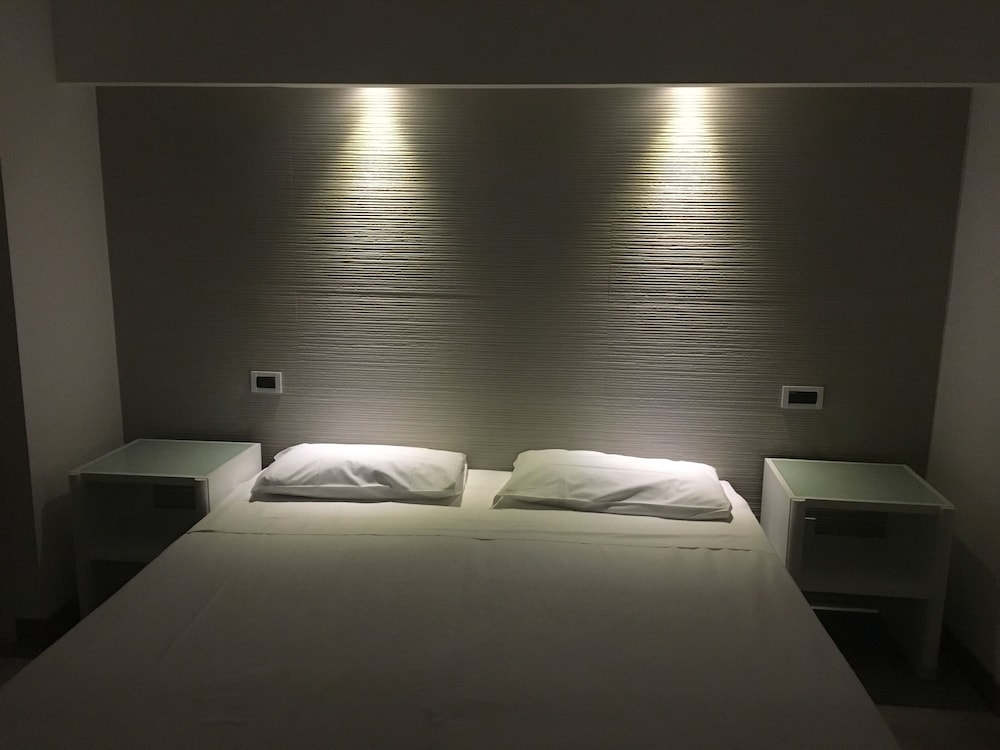 Habitación estándar con 1 cama doble o 2 individuales del hotel Grand Olympic