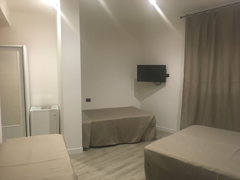 Habitación Cuádruple Estándar del hotel Grand Olympic