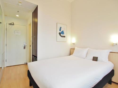 Habitación Doble Estándar del hotel Ibis Hong Kong North Point. Foto 2