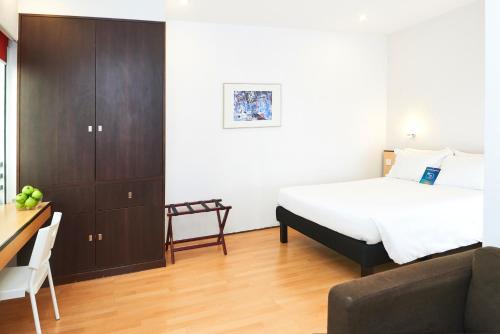 Studio Room with 1 Double Bed del hotel Ibis Hong Kong North Point. Foto 2
