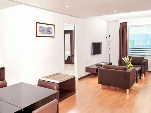 Suite Doble Ejecutiva (1 cama doble) del hotel Ibis Hong Kong North Point. Foto 1