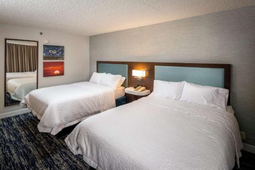 Habitación para no fumadores - 2 camas grandes del hotel Hampton Inn Long Island/commack. Foto 2