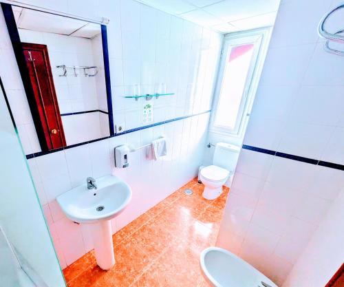 Habitación Doble Estándar - 1 o 2 camas del hotel Jentoft. Foto 7